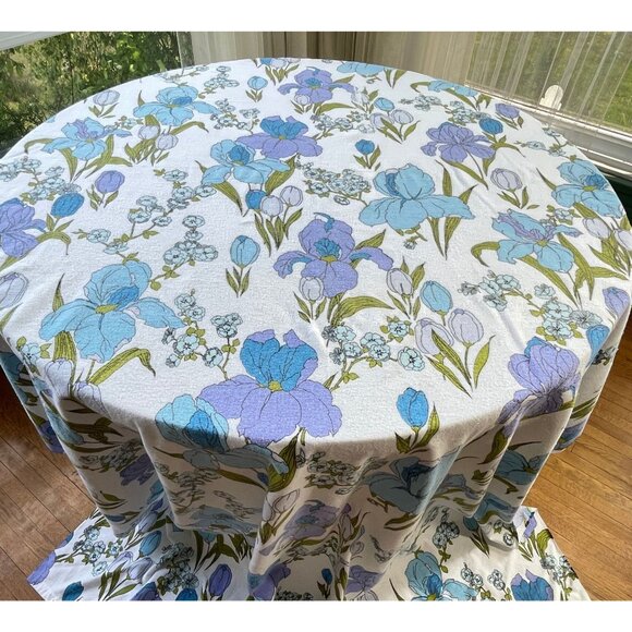 Vintage 70s flannel top/flat sheet, blue purple iris, double/full size bed - Picture 3 of 10